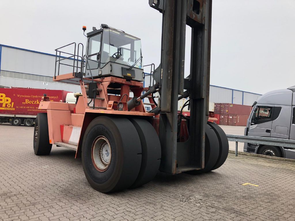 Container forklifts-Kalmar-DCD370-12CSG