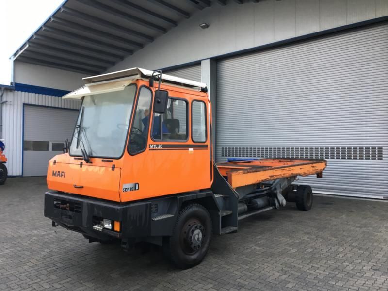 MAFI MTL18J120M Terminaltraktor www.hinrichs-forklifts.com