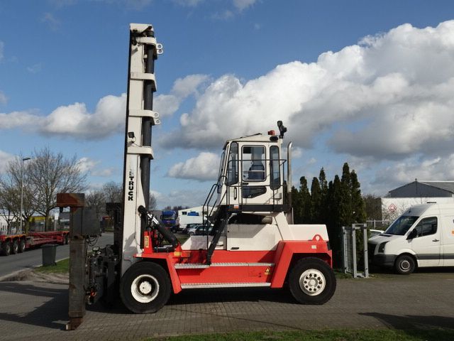 Svetruck 16CS4H Schwerlaststapler - Diesel www.hinrichs-forklifts.com