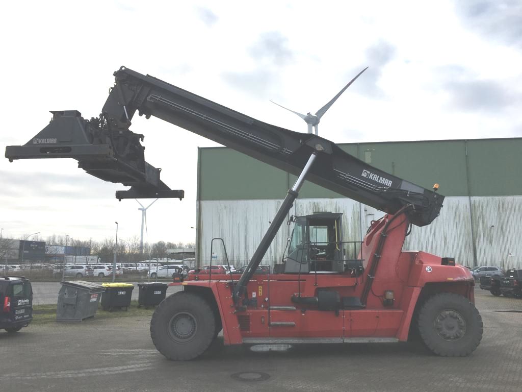Kalmar DRF450-65S5L Full-container reach stacker www.hinrichs-forklifts.com