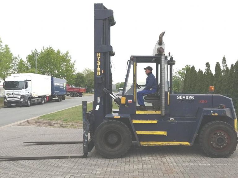 Hyster H12.00XL Heavy Forklift - Diesel www.hinrichs-forklifts.com