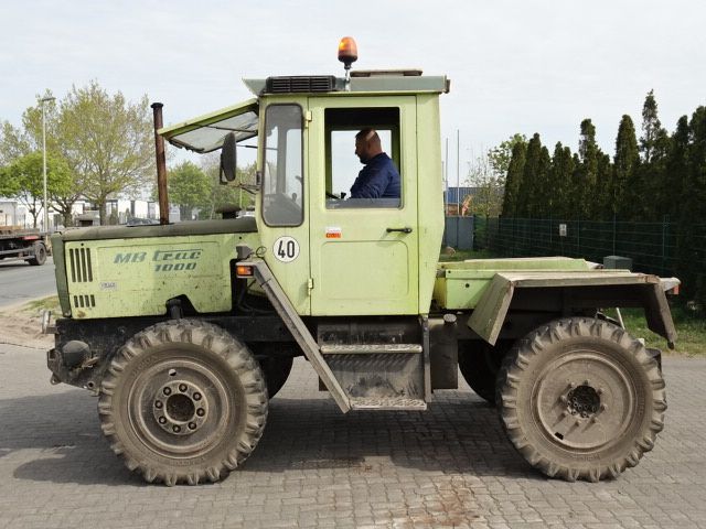 Mercedes MB  Trac 1000  Landmaschinen www.hinrichs-forklifts.com