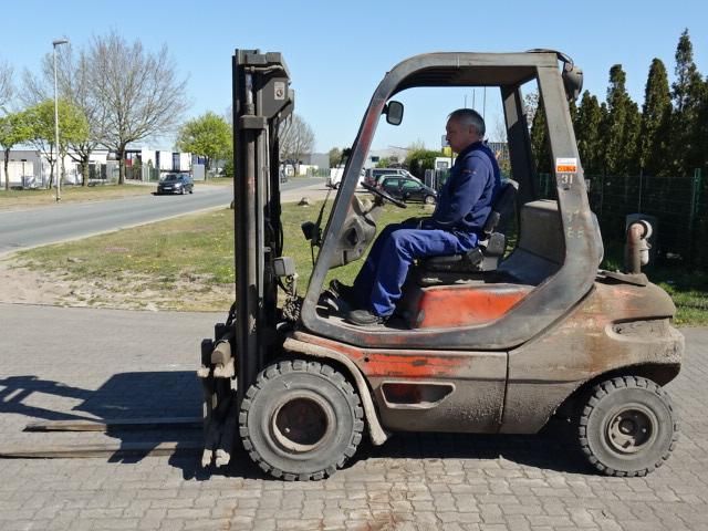 Carrello elevatore Diesel-Linde-H30D