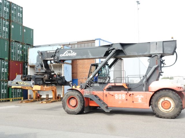 Reach-Stacker portacontenedores lleno-Linde-C4535TL5