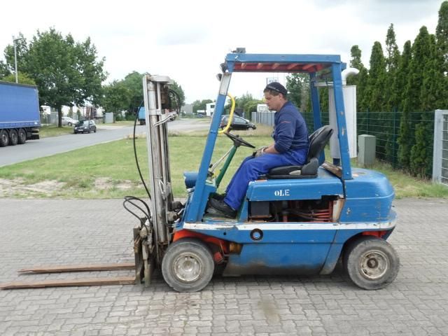 Carrello elevatore Diesel-Linde-H25D