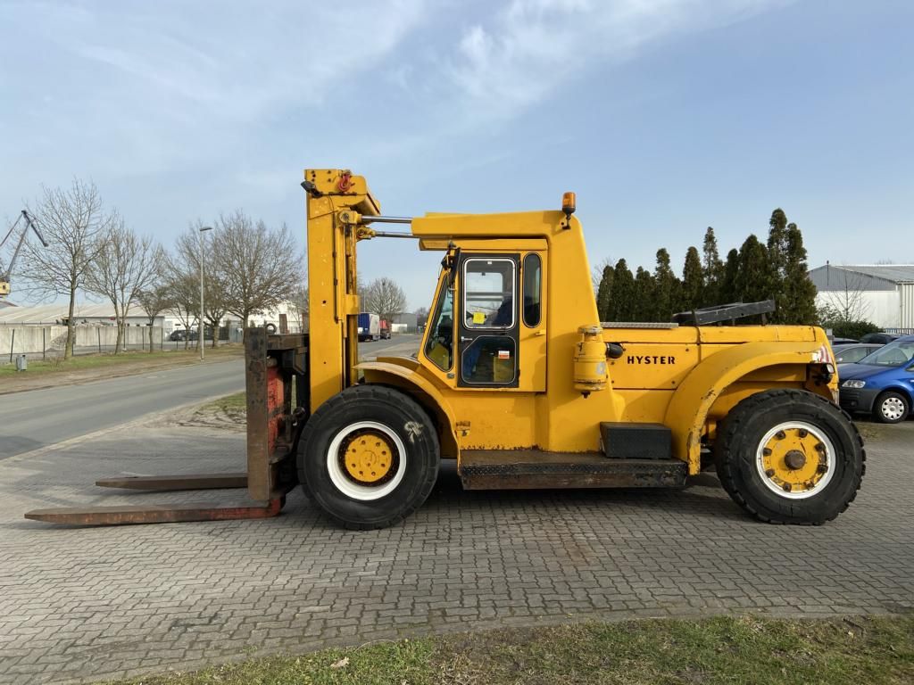 Hyster H460B Dieselstapler www.hinrichs-forklifts.com