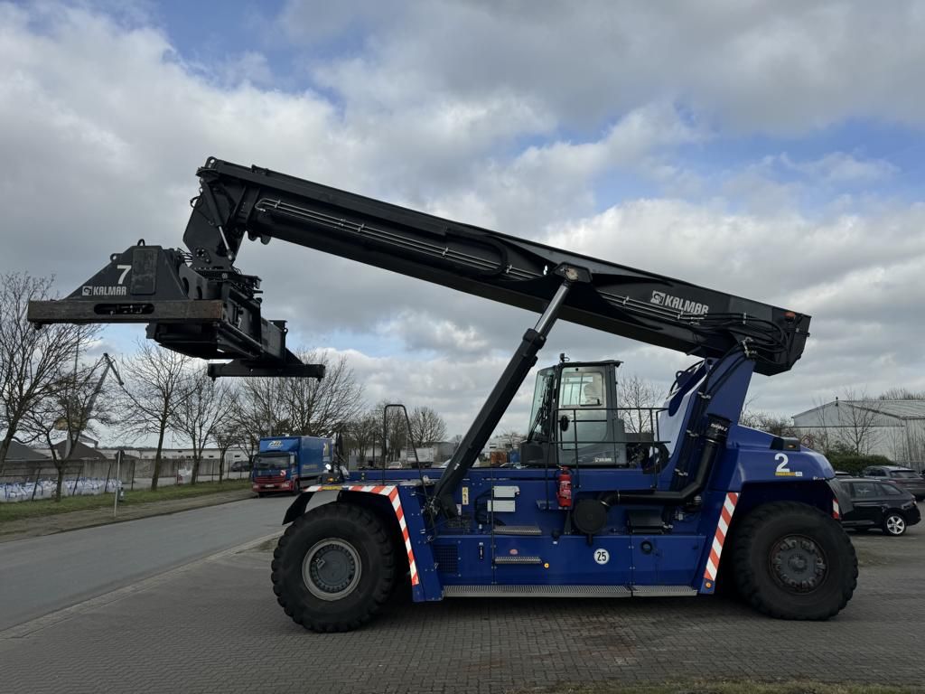 Reach-Stacker per container pieno-Kalmar-DRG420-60S5