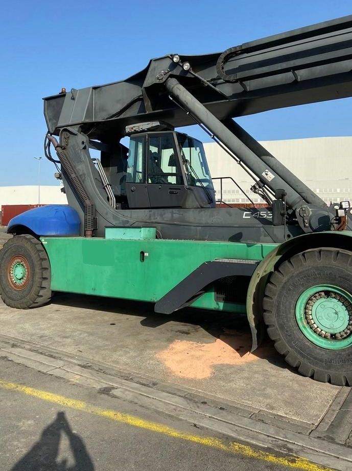 Linde C4531TL Full-container reach stacker www.hinrichs-forklifts.com