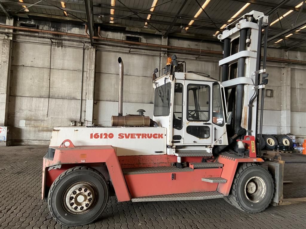 -Svetruck-1612038