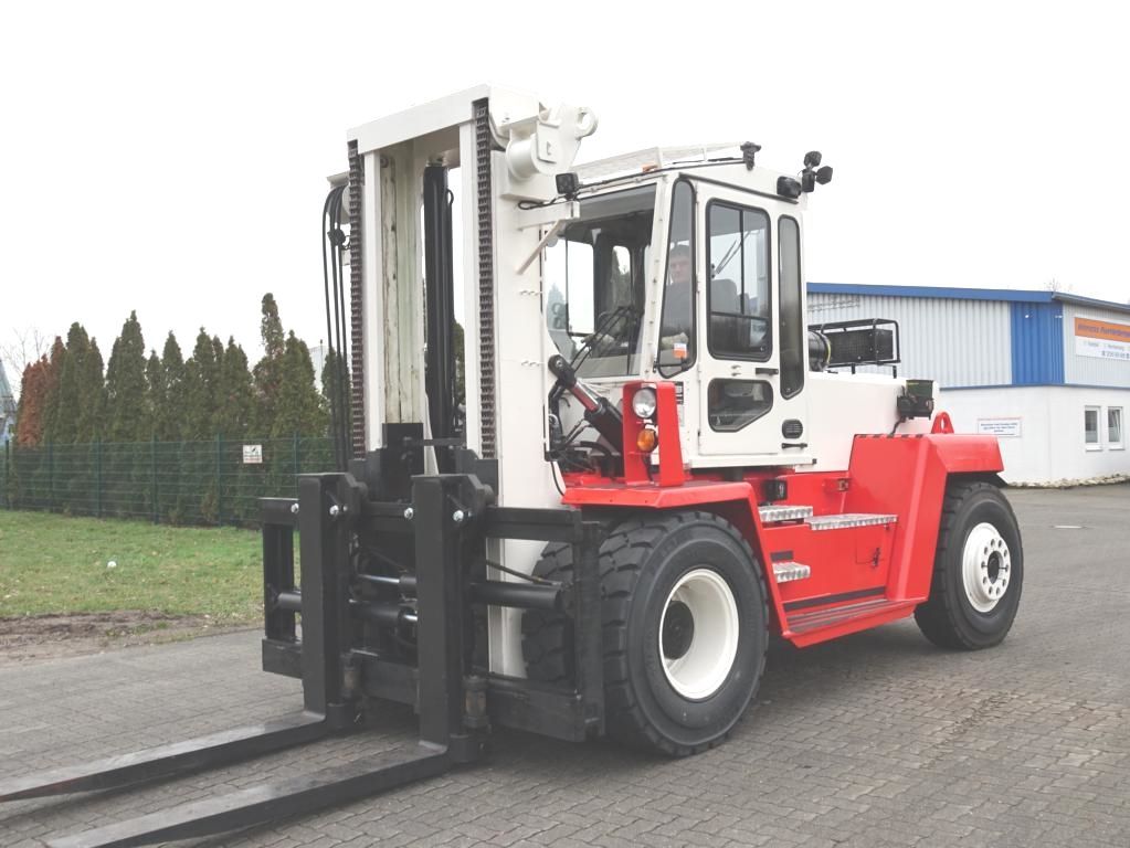 Svetruck 13.6-120-32 Heavy Forklift - Diesel www.hinrichs-forklifts.com