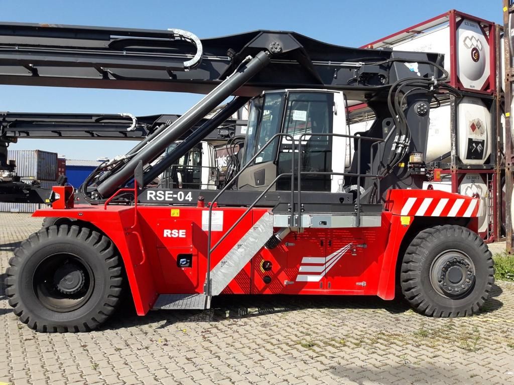 Leer Container Reachstacker-CVS Ferrari-F500RSE