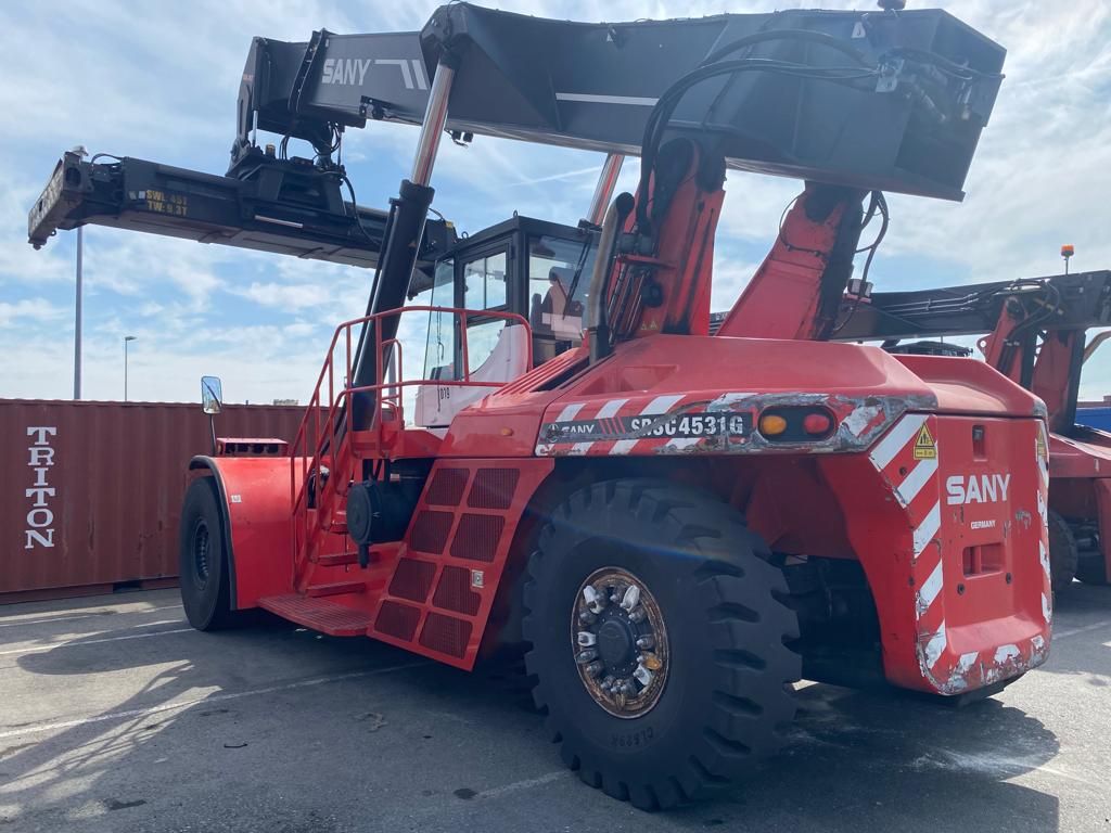 Sany SRSC4531G Full-container reach stacker www.hinrichs-forklifts.com