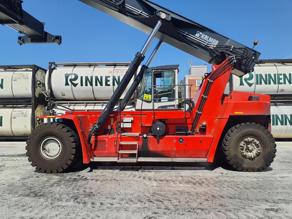 Kalmar DRU450-62S5 Vollcontainer Reachstacker www.hinrichs-forklifts.com