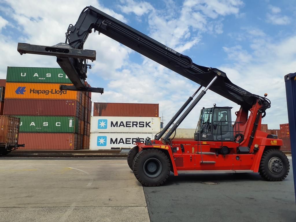 Kalmar DRG120-54S6 Empty Container Reachstacker www.hinrichs-forklifts.com
