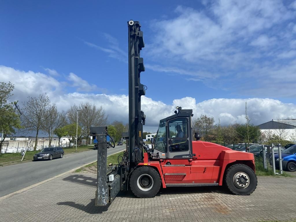 Chariot porte-conteneur vide-Kalmar-DCE70-35E4