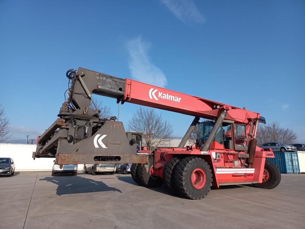Kalmar DRD450-60C5 Full-container reach stacker www.hinrichs-forklifts.com