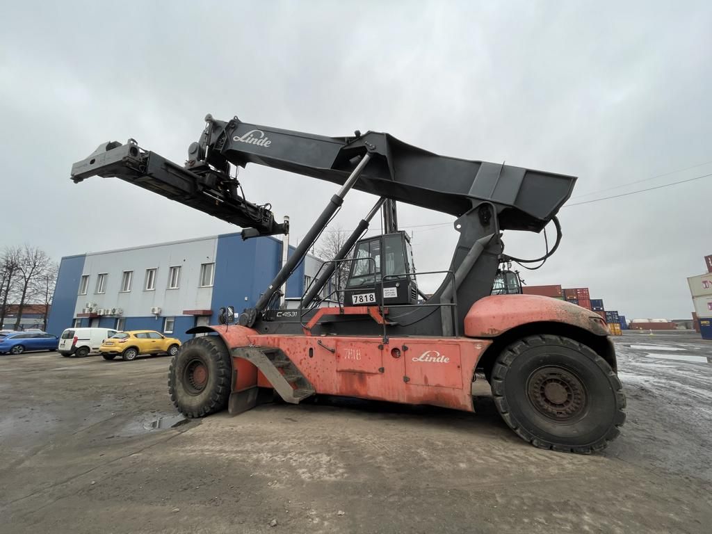 Voll Container Reachstacker-Linde-C4531TL