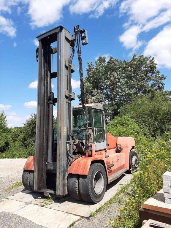 Kalmar-DCE160-12-Carretilla elevadora para cargas pesadas - Diesel