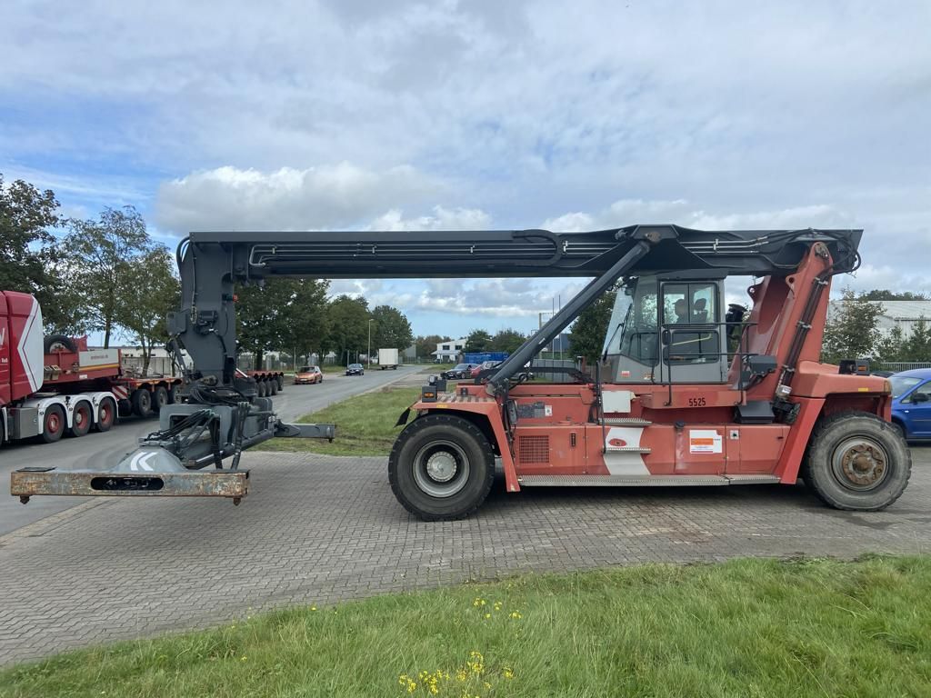 Kalmar DRF100-54S6 Empty Container Reachstacker www.hinrichs-forklifts.com