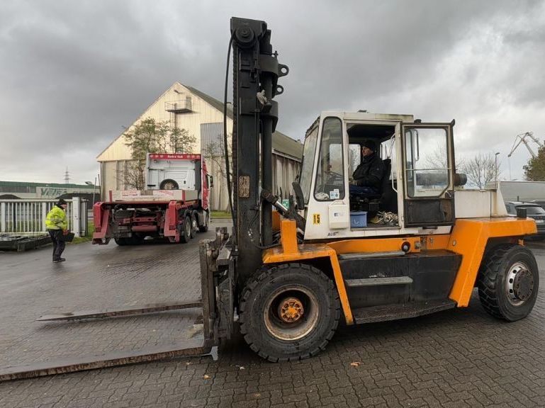 Carrello elevatore Diesel-Kalmar-DC12-600