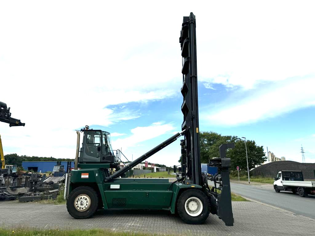 Kalmar DCG100-45ED7 Carrello elevatore per container vuoti www.hinrichs-forklifts.com