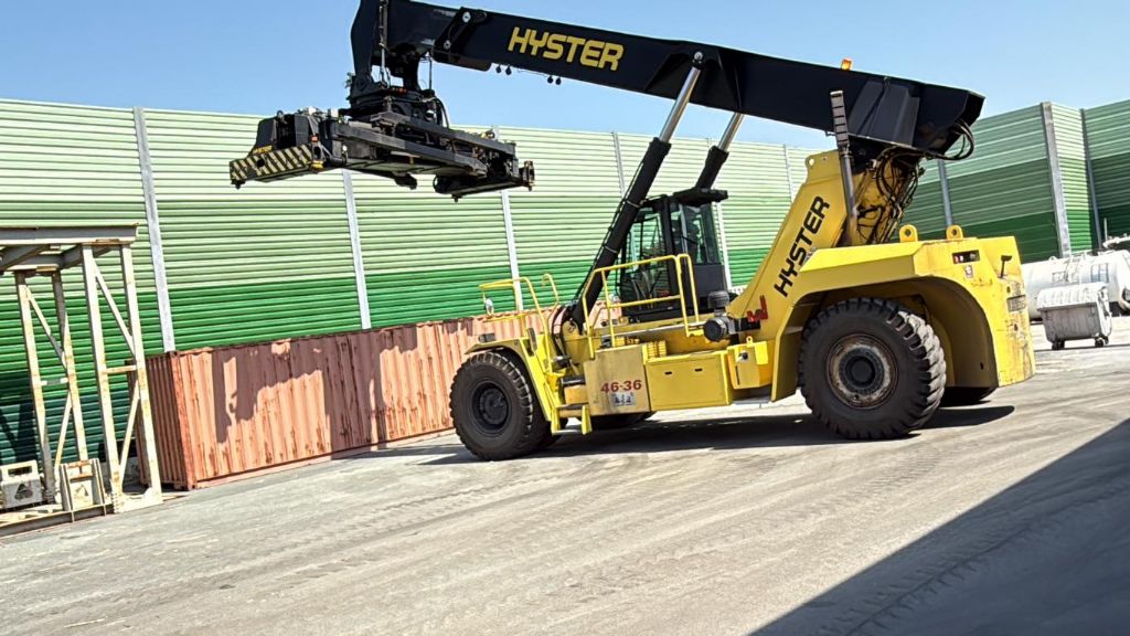 Hyster RS4636IH Vollcontainer Reachstacker www.hinrichs-forklifts.com