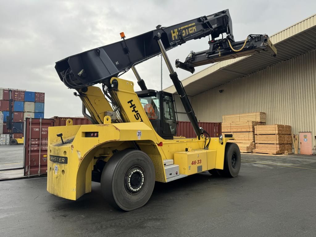 Hyster RS46-33XD-62 Full-container reach stacker 