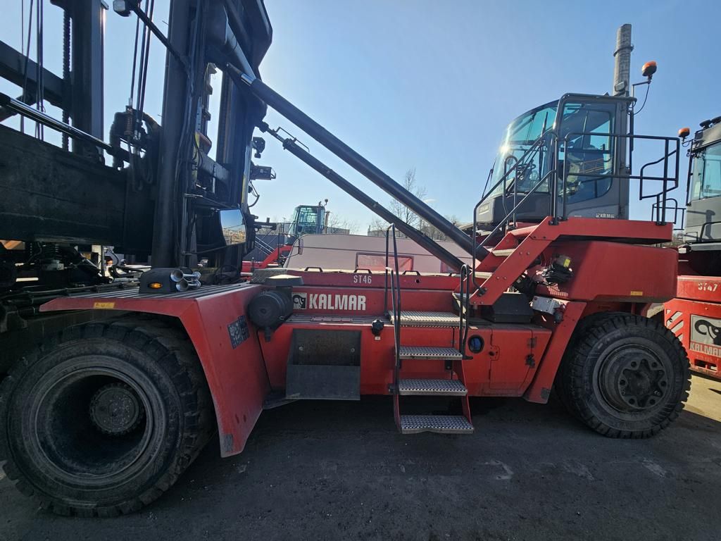 Kalmar-DCG100-45ED7-Empty Container Handler