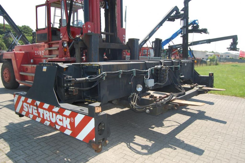 Attachments-Svetruck-Spreader