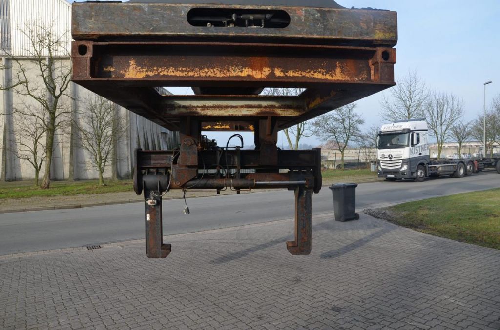 *Sonstige-Coilhandling Reachstacker-Sperone per bobina