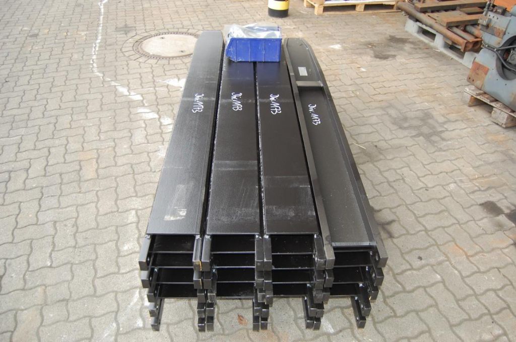 *Sonstige Gabelverlngerung E-L-M GF KL3x2000 Long. de Horquillas www.hinrichs-forklifts.com