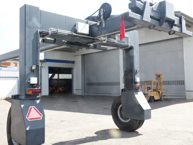 *Sonstige Container Mover  Voll Containerstapler www.MecLift.de