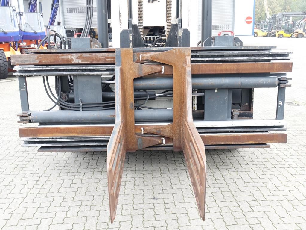 Meyer 3-2220N Pinza per balle www.hinrichs-forklifts.com