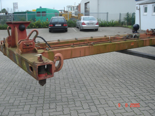  20 Kranspreader 20` Top-esparcidor www.hinrichs-forklifts.com