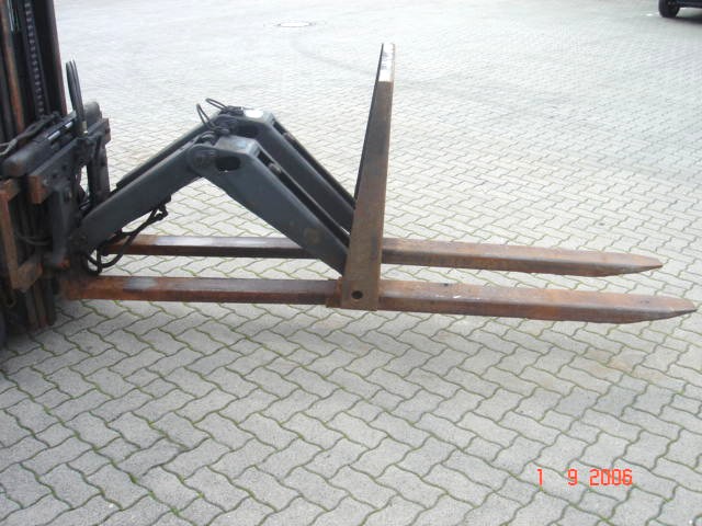 Attachments-Kaup-Ausschubgabel 2T140SV