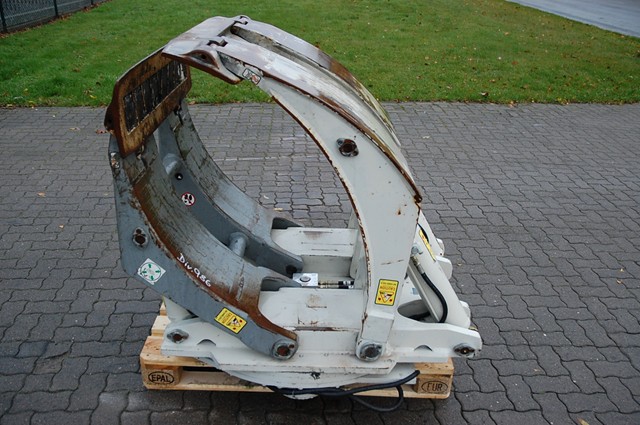 Cascade Papierrollenklammer 90F-RCP-01C-R-2 Pinza per bobine di carta www.hinrichs-forklifts.com