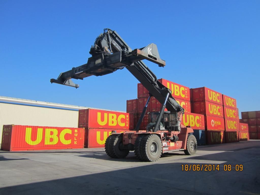 Reach-Stacker portacontenedores lleno-Kalmar-DRF450-60S5X