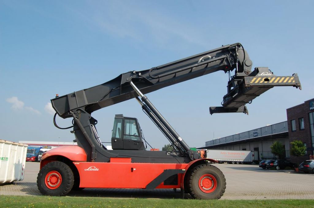 Reach-Stacker portacontenedores lleno-Linde-C4531TL5