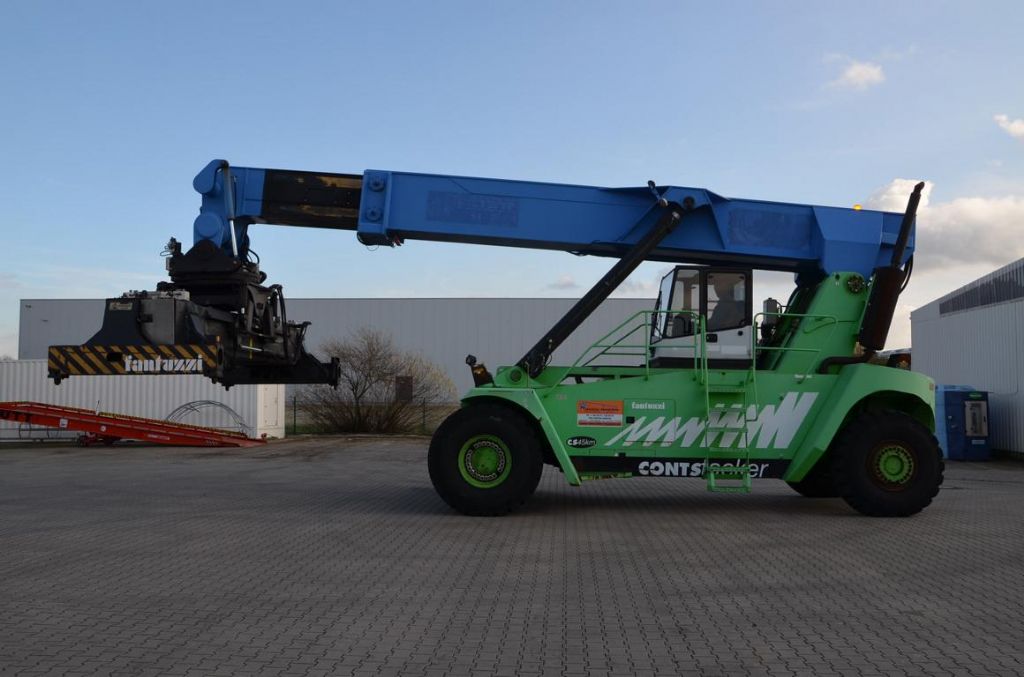 Reach Stacker-Fantuzzi-C545KM