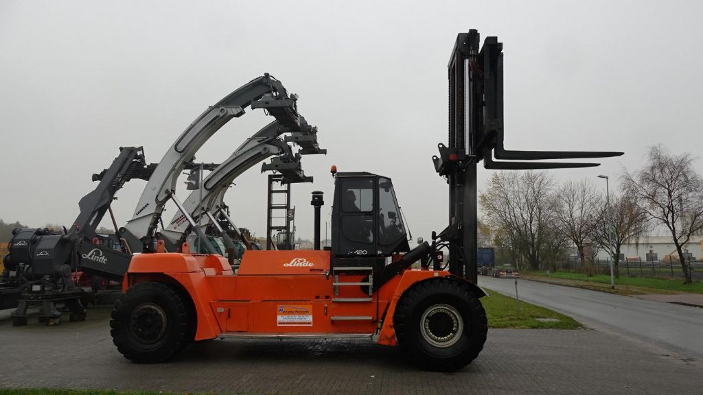 Linde H420D Diesel Forklift www.hinrichs-forklifts.com