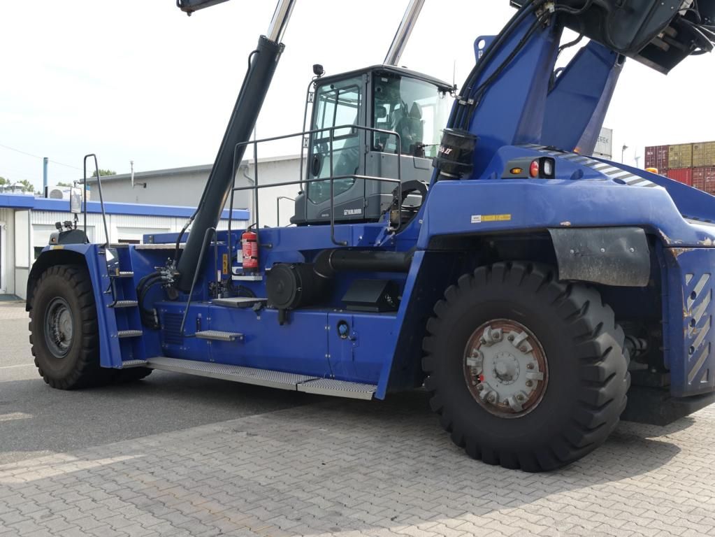 Kalmar DRG420-60S5 Full-container reach stacker www.hinrichs-forklifts.com