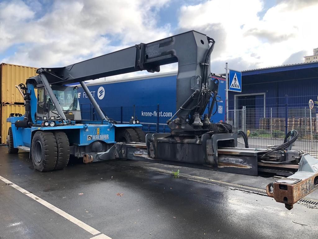 Kalmar DRF100-54S6 Empty Container Reachstacker www.hinrichs-forklifts.com