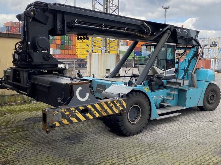 SMV SMV4531TC5 Full-container reach stacker www.hinrichs-forklifts.com