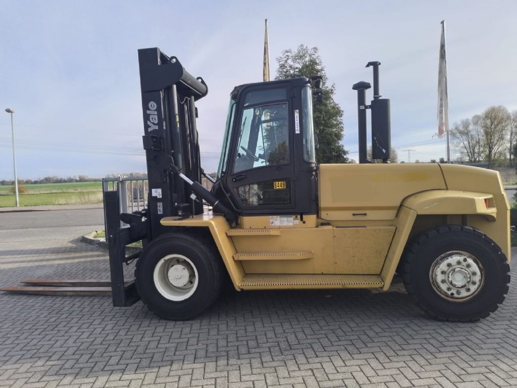 Heavy Duty Trucks-Yale-GDP160EBV3570