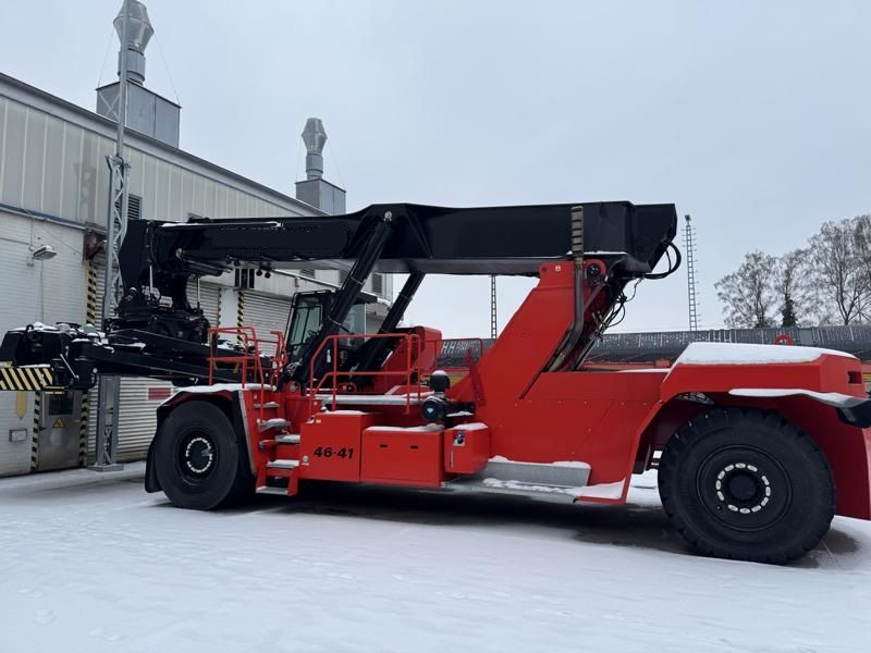 Hyster RS46-41XD75S-IH Full-container reach stacker www.hinrichs-forklifts.com