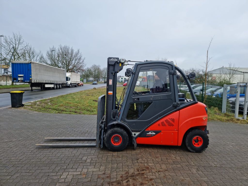 Linde H25D-02 Diesel Forklift www.hinrichs-forklifts.com