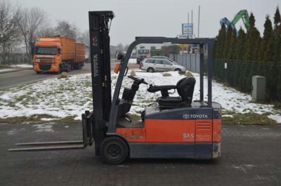 Toyota 7FBEF20 Elctrica de 3 ruedas www.hinrichs-forklifts.com