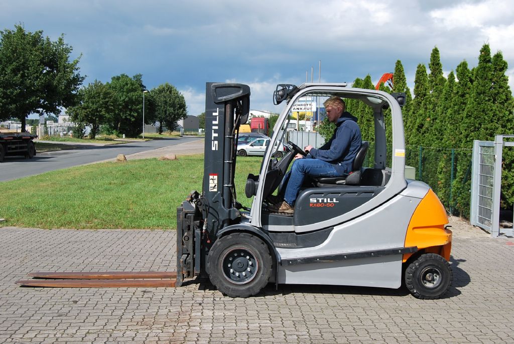Still RX60-50 Electric 4-wheel forklift www.hinrichs-forklifts.com