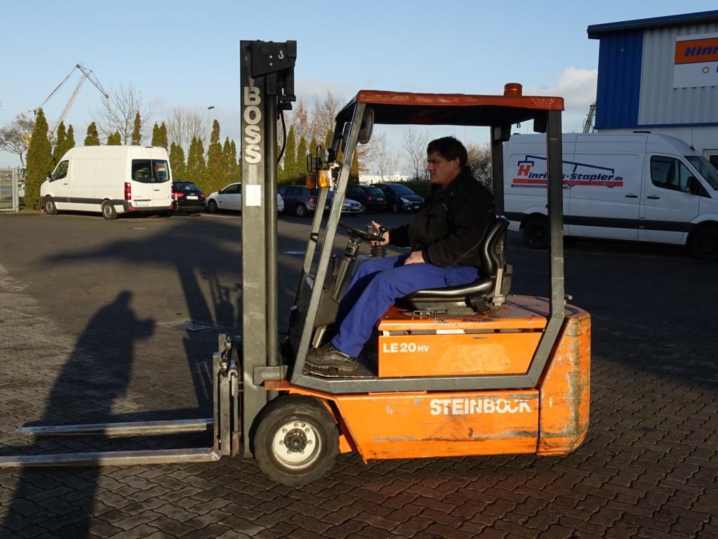 Steinbock Boss LE20-66HUMPMKVT Elektro 3 Rad-Stapler www.hinrichs-forklifts.com