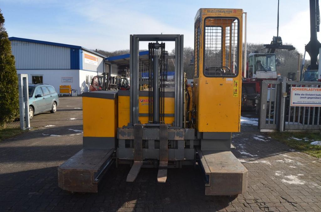 Baumann EVU20/ 10,5-09/ 335108,5 Carretilla de carga lateral de 4 vas www.hinrichs-forklifts.com